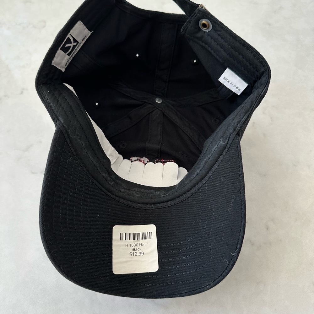 Harvard Adjustable Black Baseball Hat with Red H Logo NWT - Picture 2 of 3
